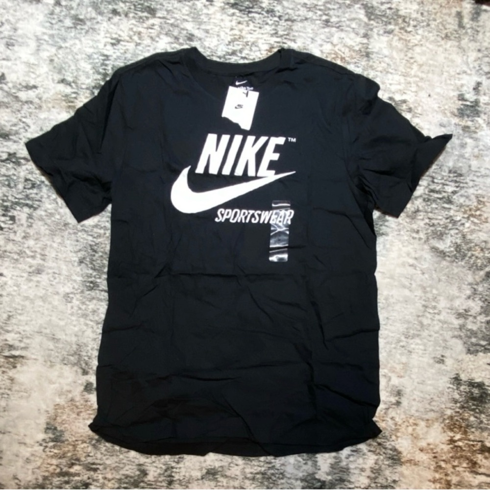 Nike Men's Black Sportswear Tee
